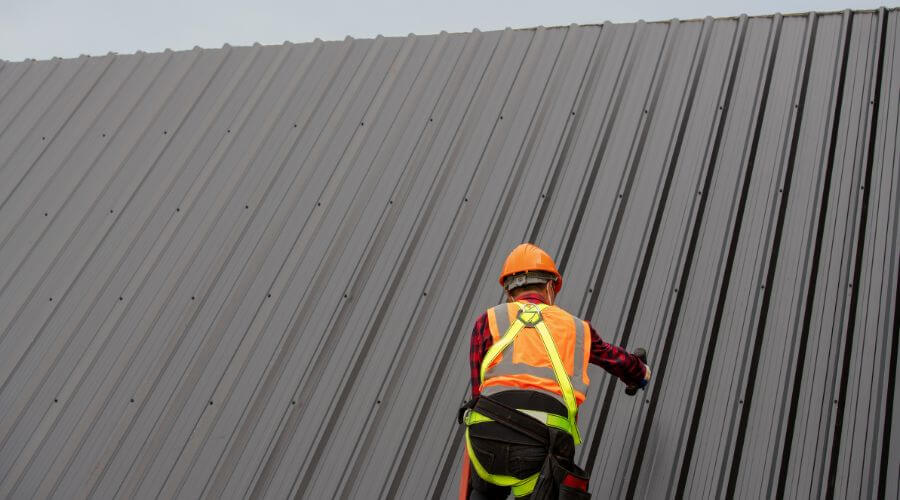 Professional metal roof installation services in Mount Summit, IN