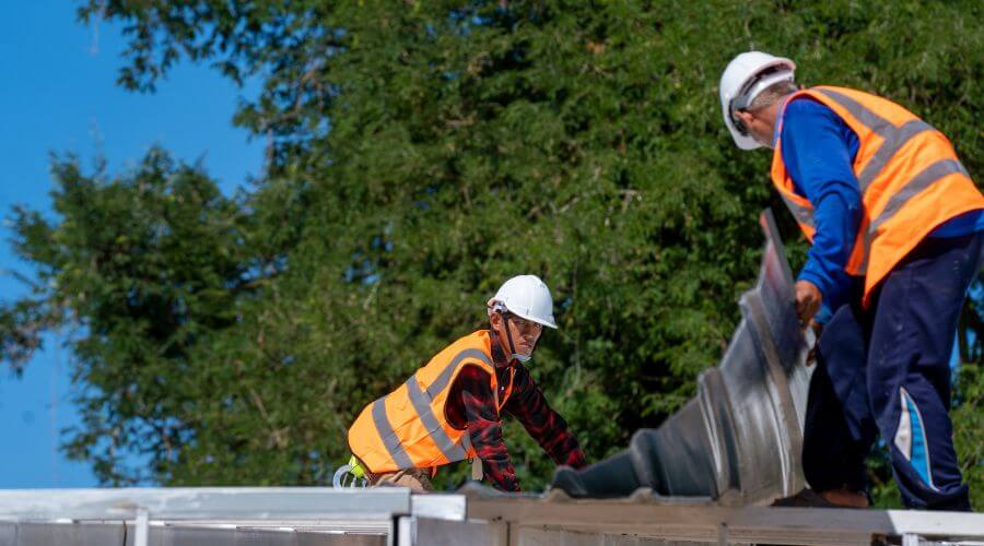 Professional metal roof installation in Mount Summit, IN